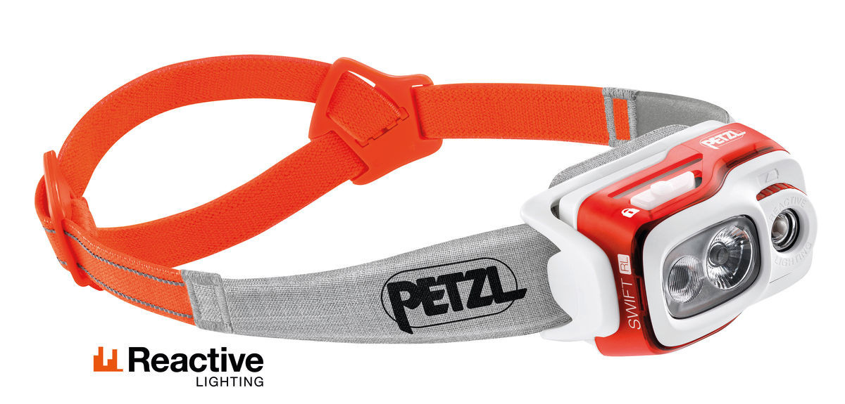 Lanterna Frontala Petzl Swift RL 900 Lumeni 150 Metri